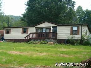 200 Cocks Comb Lane, Pisgah Forest, NC 28768