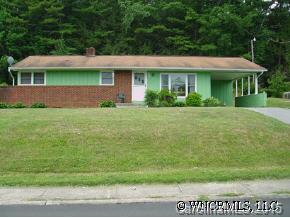 54 Hillview St., Brevard, NC 28712
