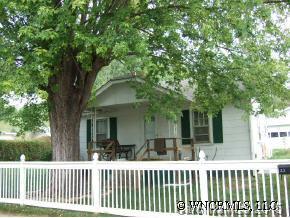 22 Sunset Drive, Canton, NC 28716