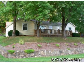 303 Assembly St., Waynesville, NC 28786