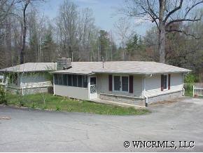 605 Canal Dr., Hendersonville, NC 28739