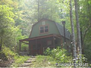 25 Orange Peel Ln., Hendersonville, NC 28792