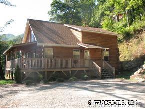 533 Raven Rock Road, Waynesville, NC 28786