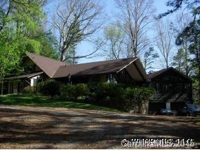 15 Oak Hill Lane, Fairview, NC 28730