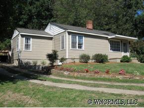16 Baker Pl., Asheville, NC 28806