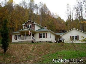 153 Chancery Ln., Waynesville, NC 28786