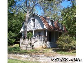 1 Rosscraggon Court, Arden, NC 28704