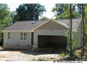101 Tailfeather Lane, Asheville, NC 28806