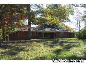 698 Stoney Mountain  Road, Hendersonville, NC 28791