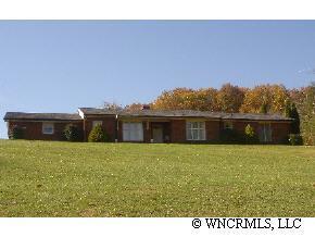 105 Daniel Lane, Waynesville, NC 28786