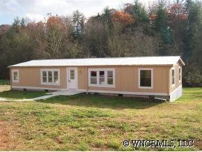 511 Glade Creek Rd, Pisgah Forest, NC 28768