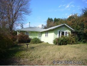 911 Oakland Street, Hendersonville, NC 28791