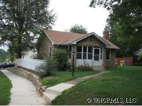 879 Sand Hill Road, Asheville, NC 28806