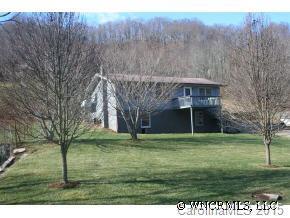 576 Underwood Cove Rd., Waynesville, NC 28786