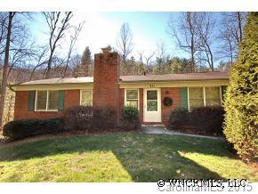 325 Colony Lane, Hendersonville, NC 28791