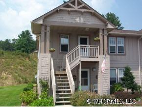 1502 Deermouse Way, Hendersonville, NC 28792