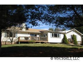 205 Harmony Lane, Waynesville, NC 28785