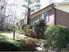 177 Haywood Knolls Dr, Hendersonville, NC 28791