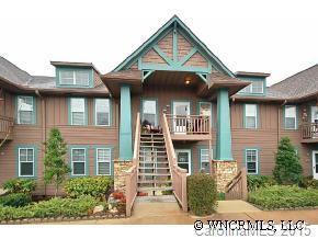 1104 Deermouse Way, Hendersonville, NC 28792