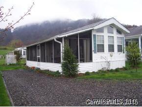 95 Strollers Lane, Waynesville, NC 29885