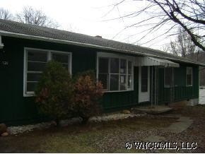 126 Scenic View Dr., Swannanoa, NC 28778