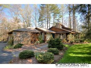 214 Crystal Spring Drive, Hendersonville, NC 28739