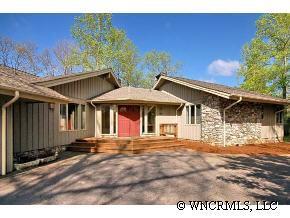 305 Town Mountain Road, Asheville, NC 28804