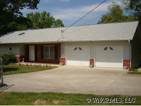 105 Elk Mountain Road, Woodfin, NC 28804