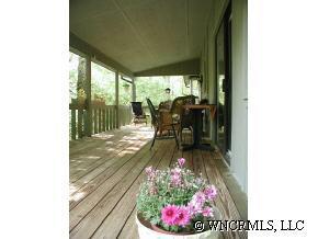 737 Dotsi Dr., Brevard, NC 28712