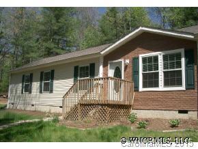 33 Old Buggy Road, Hendersonville, NC 28739