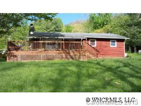 54 Quinlan Drive, Waynesville, NC 28786