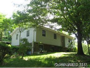 59 South Rowe Road, Hendersonville, NC 28792