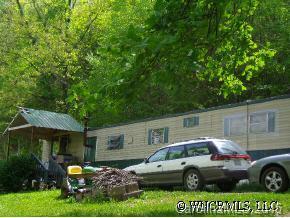 1330 Rodger Cove Road, Waynesville, NC 28786