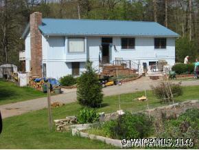 328 Wooded Valley Ln., Burnsville, NC 28714