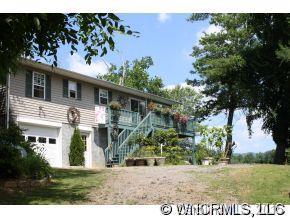 138 Dandelion Lane, Burnsville, NC 28714