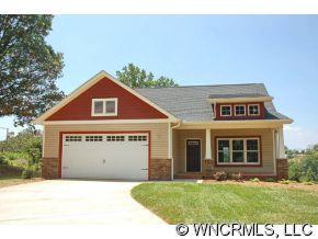 156 Pickens Road, Weaverville, NC 28787