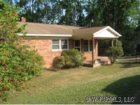 11 Merion Ct., Asheville, NC 28806
