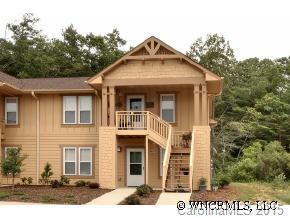 1705 Deermouse Way, Hendersonville, NC 28792