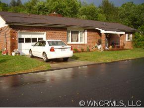 23 Goodyear St., Waynesville, NC 28786
