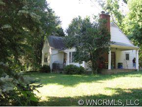 15 W. Oakview, Asheville, NC 28806