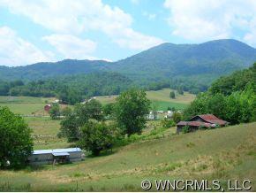 41 Beantown Rd, Waynesville, NC 28785