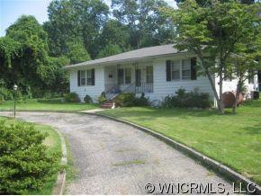1050 Mountain View Street, Hendersonville, NC 28739