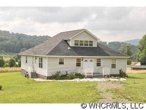 1779 Green Mountain Drive, Burnsville, NC 28714