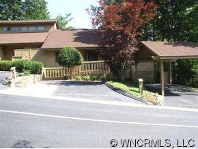 101 White Oak Dr., Hendersonville, NC 28791