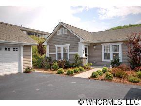 4604 Wood Duck Way, Hendersonville, NC 28792