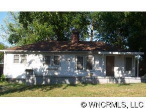 734 Buncombe Street, Hendersonville, NC 28791