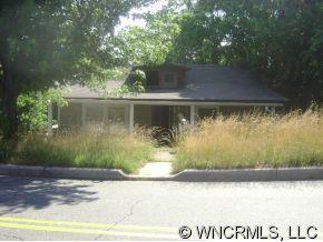 293 Westwood Pl., Asheville, NC 28806