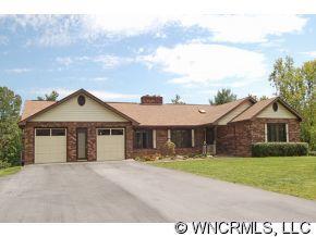 218 Brown Road, Hendersonville, NC 28791