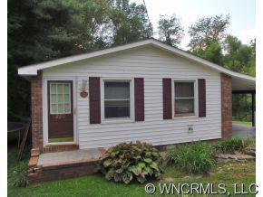 132 North Clear Creek Road, Hendersonville, NC 28792