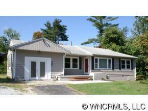 701 Blythe Street, Hendersonville, NC 28791